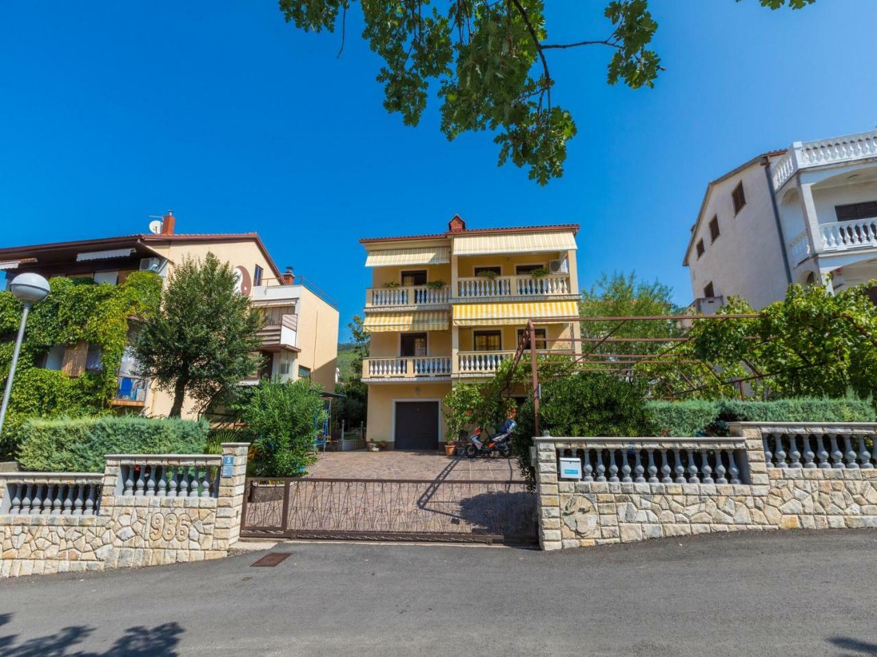 Apartment Nevelina Selce Exteriör bild